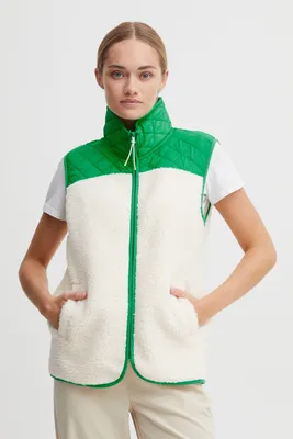 Produktbild von OXMO OXBetty Damen Weste Fleece Outdoor Weste hochwertiges Teddy Material Reißverschluss mit hochabschließendem Kragen Regular Fit