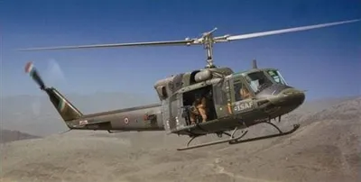Image de Italeri 1:48 AB 212 /UH 1N