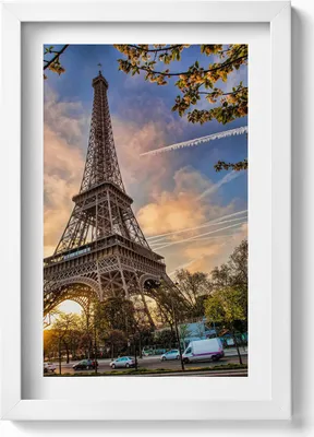 Produktbild von Eiffelturm in Paris– Wandbild mit Rahmen – Gerahmtes Bild  – Wanddekoration – 20x30 cm – Weiß