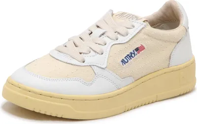 Immagine prodotto di P2242 Sneaker Donna Autry Medalist Low Donna Scarpe Effetto Vintage