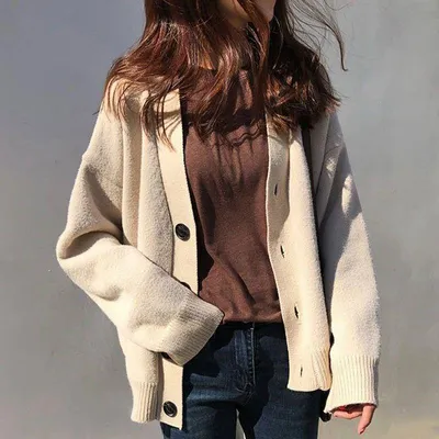 Produktbild von Lockerer College-Cardigan mit V-Ausschnitt 2023 neuer Lazy-Pullover für Damen Frühling und Herbst Oberbekleidung JK-Pulloverjacke für Damen cremeweiß XL 115-125斤