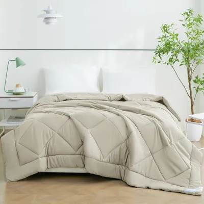 Image de Couverture de lit 200x200 cm, en microfibre, 150 g/m², adaptée à toutes les saisons