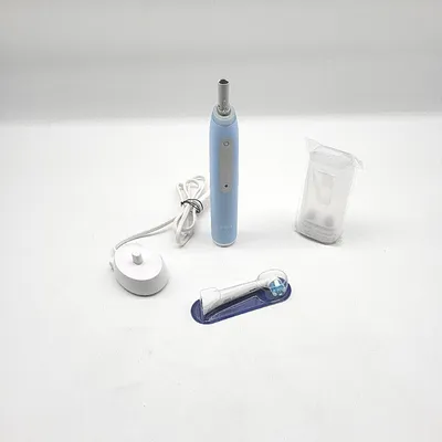 Produktbild von Oral-B iO Serie 3N Elektrische Zahnbürste Drucksensor 3 Modus Licht Blau/Weiß