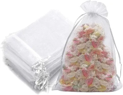 Produktbild von Geschenktaschen für Schmuck - Cadeautaschen zum Einpacken - Set aus 30 Stück - 20 x 30 cm - Weiß