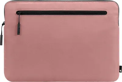 Produktbild von Incase Compact Flight Nylon Sleeve MacBook Pro/Air 13 – Plüschiges Kunstfell Innenfutter – Kratz- und Stoßfest – Schlankes, stilvolles Design