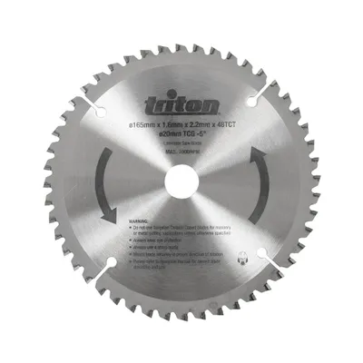 A circular saw blade with teeth, centered on a white background.