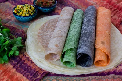 Zdjęcie produktu dla Tortilla orkiszowa 25cm 6szt Rzemieślnicze Smaki Naturalny skład
