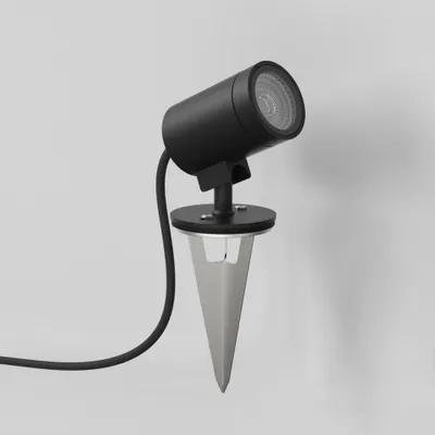 Zdjęcie produktu dla ASTRO Bayville Spike Spot – reflektor zewnętrzny 8,2 W, 3000 K, czarny 1401021