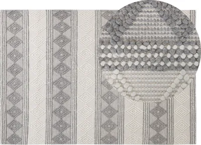 Obrázok produktu pre BELIANI Koberec svetlobéžový a sivý 140 x 200 cm vlna bavlna a polyester ručne tkaný s geometrickým vzorom boho obývacia izba spálňa