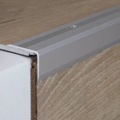 Produktbild von PROVISTON | Treppenkanten- & Winkelprofil | Aluminium  | 30 x 22-52 x 1000 mm | Silber