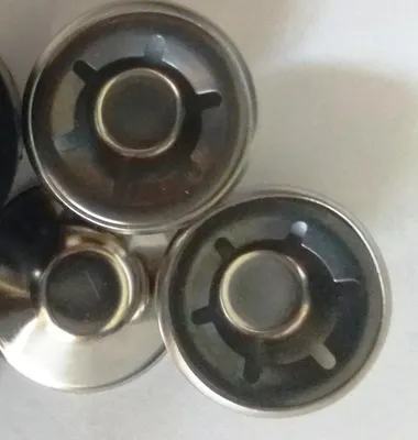 Produktbild von Ferbedo 4 Stück  Hutclips 12 mm  für z.B. Rädermontage an Ferbedo Go-Carts