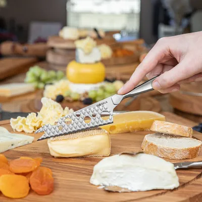 Produktbild von Boska Käsemesser für Halbweichen Käse Monaco+ Nr.4 / perfekt für einen Käsekenner oder Hobbykoch/Edelstahl