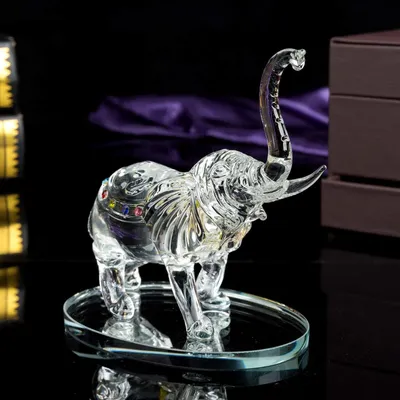 Productafbeelding van Kristallen Olifant Ornament - Beeldje Glas Giftware - Huis Decoratie - Handgemaakt Met Details - H19.5cm - Multicolor