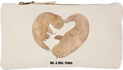 Produktbild von Mr. & Mrs. Panda Federtasche Otter Herz Größe S Klein - Weiß - Geschenk, Liebe, Pouch, Mäppchen, Kosmetikbeutel, Federmappe, Kosmetiktasche, Verliebt, Kulturbeutel