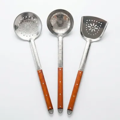 Produktbild von 3er-Set XL 60 cm Schöpflöffel Suppenkelle Küchenhelfer Gießlöffel Soßenlöffel Schaumkelle Schumovka Schaumlöffel Edelstahl Perfekt für Kazans oder Großküchen