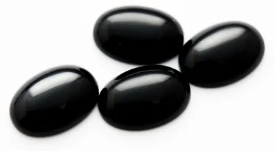 Produktbild von 1 Hochwertiger, pechschwarzer Onyx Cabochons, 14 x 10 mm
