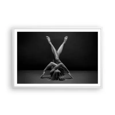 Produktbild von Gerahmtes Poster - Weißer Rahmen - Frau Gymnastik Yoga - 91,5x61 cm - Wand Bild - Wanddeko - Wandbilder - Kunstposter - Wandposter - Bilderrahmen - Bilder - Kunstdruck Wanddekoration - P2WAA91x61-4957