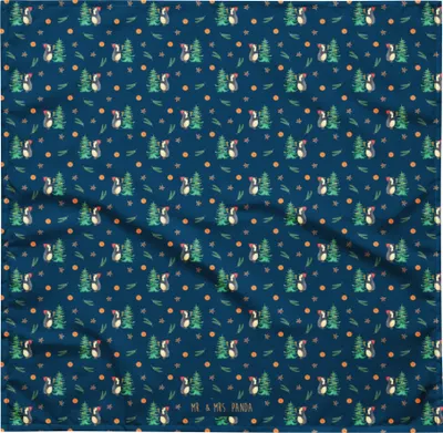 Produktbild von Mr. & Mrs. Panda Bandana Pinguin Weihnachtsbaum L - Blau - Geschenk, Dreieckstuch, Haarband, Weihnachten, Halstuch, Kopftuch, Winter, Piratentuch