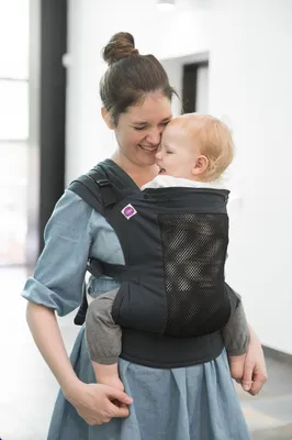 Produktbild von IZMI | Babytrage Breeze | mit atmungsaktivem Mesh-Panel | TODDLER BREEZE Blau