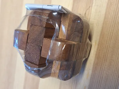 Produktbild von Geduldspiel aus Holz - Diamanten Würfel Holzgeduldspiel