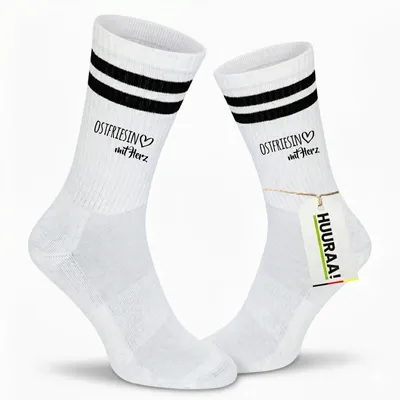 Produktbild von Huuraa Uni Socken Ostfriesin mit Herz 37/41 Black Baumwolle Tennissocken Geschenkidee