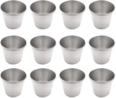Produktbild von 12 Stück Edelstahl-Schnapsbecher Trinken tragbare Edelstahl-Schnapsgläser Weinbecher Trinkbecher für Whisky Tequila Schnaps (45ml)