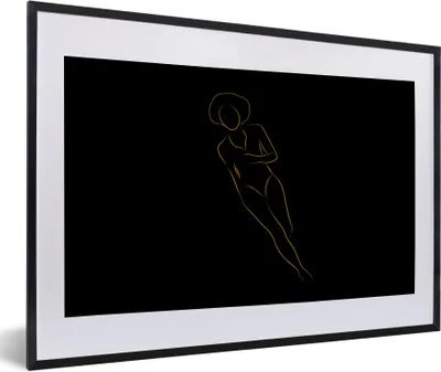 Produktbild von MuchoWow® Gerahmtes Poster Frau - Gold - Schwarz - Strichzeichnung 60x40 cm - Poster mit Schwarzem Bilderrahmen Wandposter Rahmen Foto Bilder - Schlafzimmer - Plakat in Rahmen - Drucken