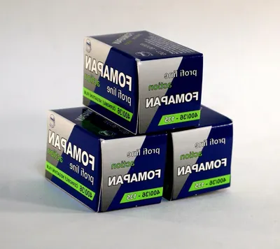 Productafbeelding van Zwart Wit Film - Negatief Rolletje - Fotografie Vastleggen - Hoge Gevoeligheid - 3 Pack - Zwart