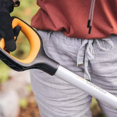 Produktbild von Fiskars Rýč Xact™ rovný (1066730)