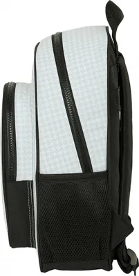 Produktbild von Schulrucksack Real Madrid C.F. 28 x 34 x 10 cm