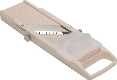 Produktbild von Benriner - Japanische Mandoline Elfenbein 31.5 x 9.2 x 2.4 cm - Kleines Modell Schnittbreite 64 MM - Hohe japanische Qualität