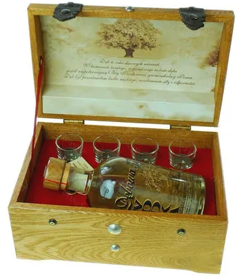 Produktbild von Debowa Schatztruhe Vodka Set 6 teilig