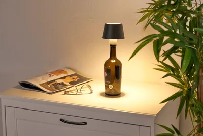 Produktbild von Northpoint LED Akku Tischlampe Flaschenlampe Tischleuchte mit Touchsensor beige