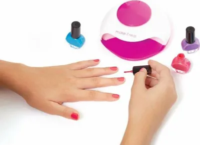 Image de MAKE IT REAL Glitter Salon de manucure