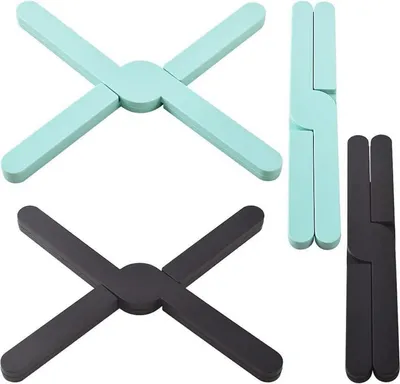 Immagine prodotto di Set di 4 sottopentole pieghevoli in silicone nero verde