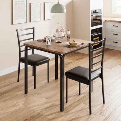 Immagine prodotto di Set da pranzo per cucina composto da tavolo e 2 sedie imbottite, in metallo e legno, stile retrò, ideale per piccoli spazi