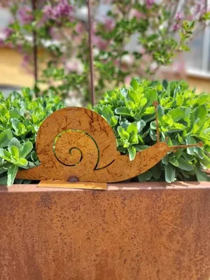 Produktbild von Edelrost Schnecke auf Platte Edelrost Schnecke auf Platte - groß