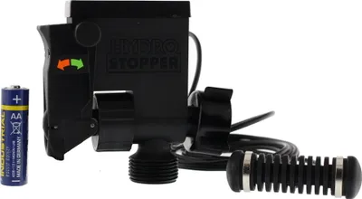 Produktbild von Der Wasserstop schützt vor Überschwemmung, denn sobald der Sensor einen Wasserstand von 0,5mm misst, wird die Wasserzufuhr unterbrochen.