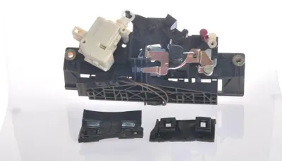 Obrázek produktu pro Zámek kufru AUDI A6 97-05 - 4B0827565J