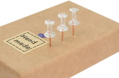 Produktbild von Reißzwecken Transparent Pinnwand
