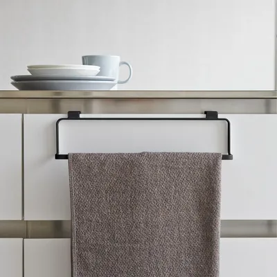 Image de Porte-serviettes Yamazaki Tower Black 30 cm