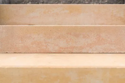 Produktbild von Diephaus Betonwerk GmbH Via Blockstufe Sandstein