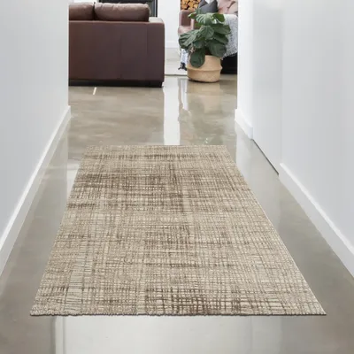 Zdjęcie produktu dla Designerski dywanik z abstrakcyjnym wzorem w kratkę w kolorze złoto-beżowym – wymiary: 80 x 150 cm