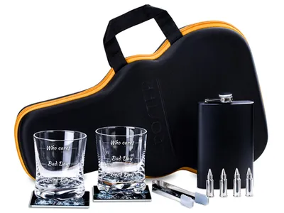 Produktbild von Who Cares Gitarren-Whiskey-Barkeeper-Set, elegantes Geschenk