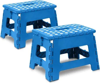 Produktbild von Famanu Kinderhocker faltbar - Leichter Kunststoffhocker für Küche, Bad und Wohnzimmer - 23 cm breit und 20 cm hoch - Geeignet für bis zu 136 kg