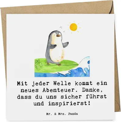 Produktbild von Mr. & Mrs. Panda Klappkarte Surfen Trainerin Abenteuer - Weiß - Geschenk, Sportart, Ozeansport, anlasskarte, faltkarte, doppelkarte, Glückwunschkarte, Grußkarte