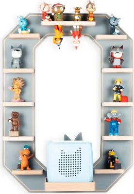 Produktbild von BOARTI Kinderregal Buchstabe O | hängend für Toniebox und Tonie Figuren | platzsparendes Regal | H. 54 x B. 40 x T. 19 | Wandregal Musikbox und Figuren Aufbewahrung Magneteinsätzen | Aufbewahrungsregal Holz