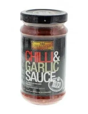 Produktbild von Lee Kum Kee Chili Knoblauch Sauce feurig scharfe Würzsauce 165ml