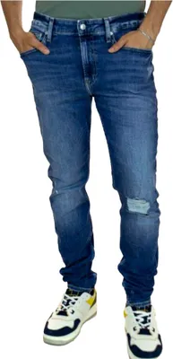Produktbild von Calvin Klein Hose im Slim Taper Schnitt für den Alltag mit Sportbekleidungsdesign