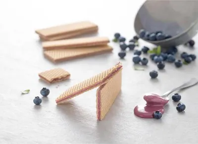 Produktbild von Loacker Thins Blueberry-Yogurt 150g
